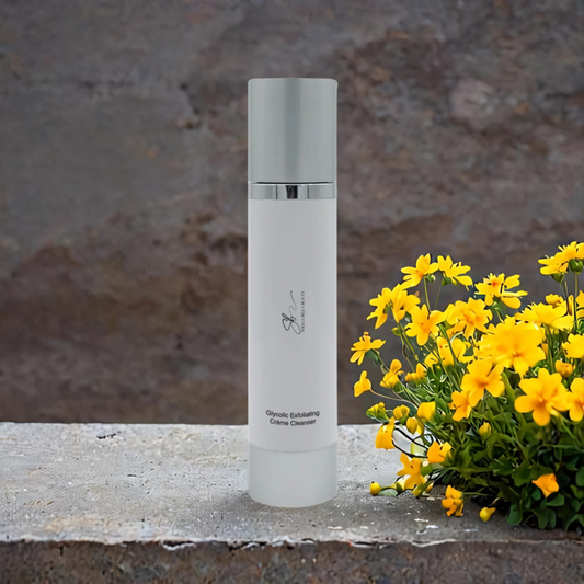 Limpiador exfoliante renovador de luminosidad Opuliss™